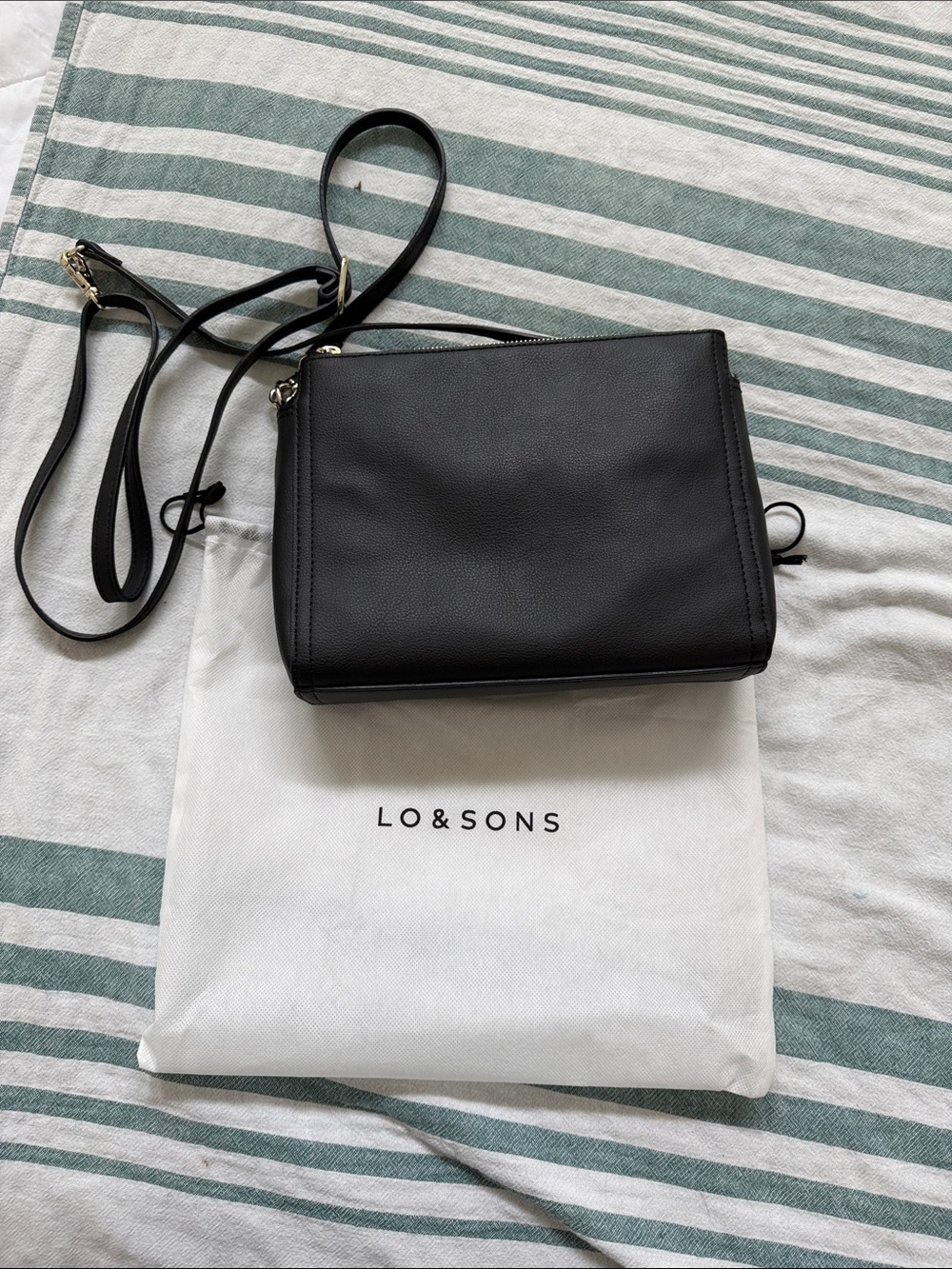 Lo and Sons Cactus Leather Pearl Crossbody Bag